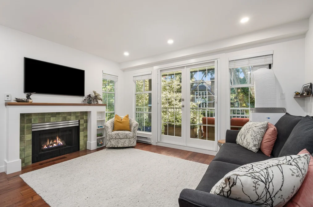 208 655 W 13TH AVENUE, Vancouver BC V5Z 1N8, Vancouver BC — Residential for Sale — Photo 3 of 28