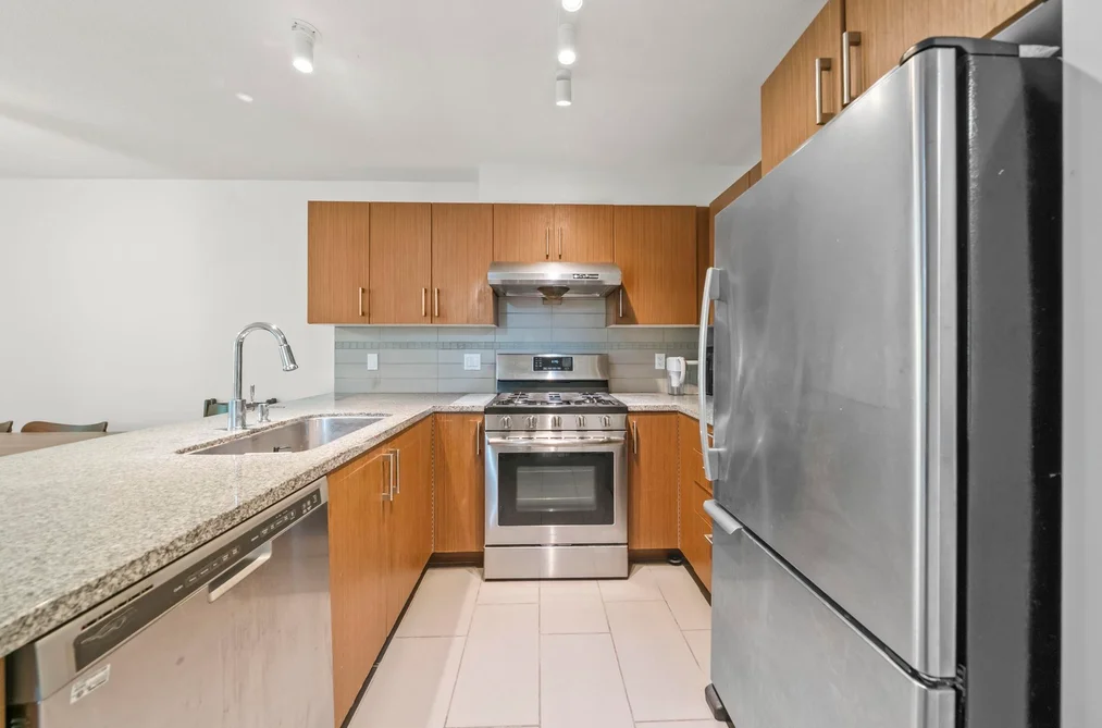 208 6800 ECKERSLEY ROAD, Richmond BC V6Y 0E7, Richmond BC — Residential for Sale - Photo 2
