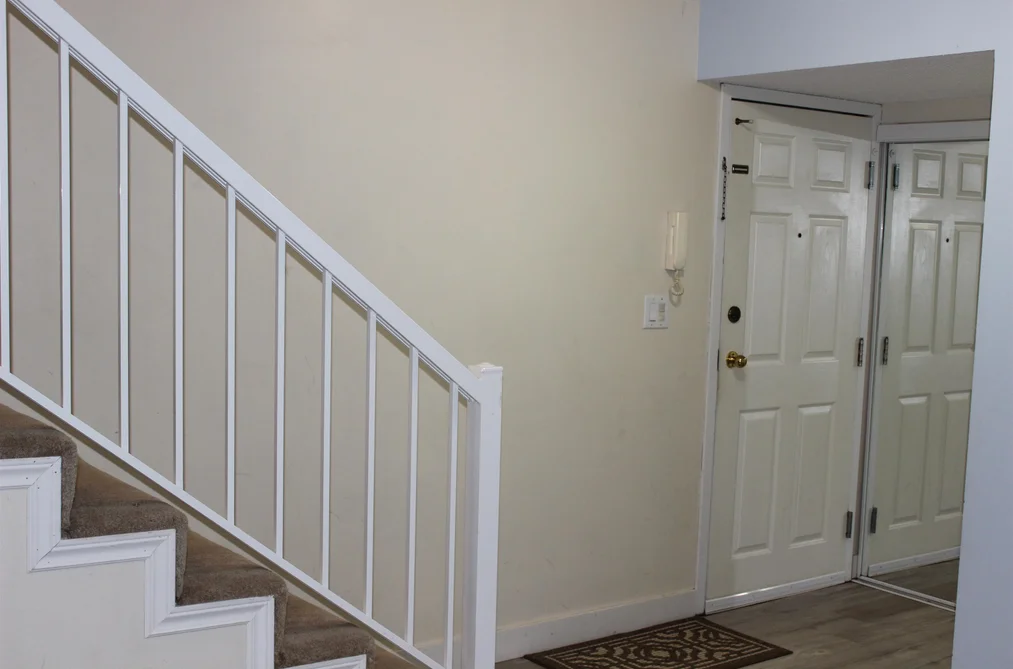 208 7165 133 STREET, Surrey BC V3W 7Z6, Surrey BC — Residential for Sale - Photo 3