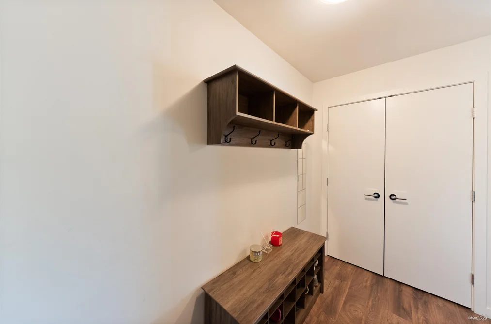 208 717 BRESLAY STREET, Coquitlam BC V3J 0J3, Coquitlam BC — Residential for Sale - Photo 2
