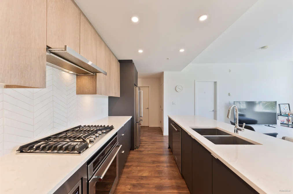 208 717 BRESLAY STREET, Coquitlam BC V3J 0J3, Coquitlam BC — Residential for Sale - Photo 5