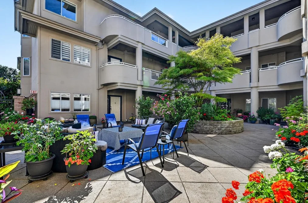 Condo for sale at 208 7600 Moffatt Rd Richmond British Columbia - MLS: R3159692