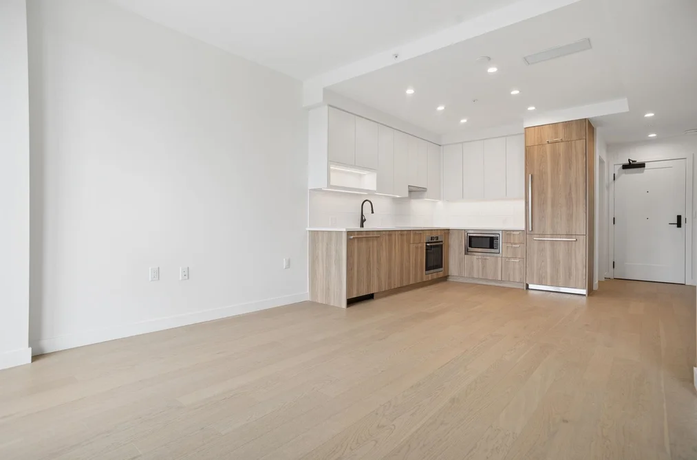 208 8398 OAK STREET, Vancouver BC V6P 0L9, Vancouver BC — Residential for Sale - Photo 2