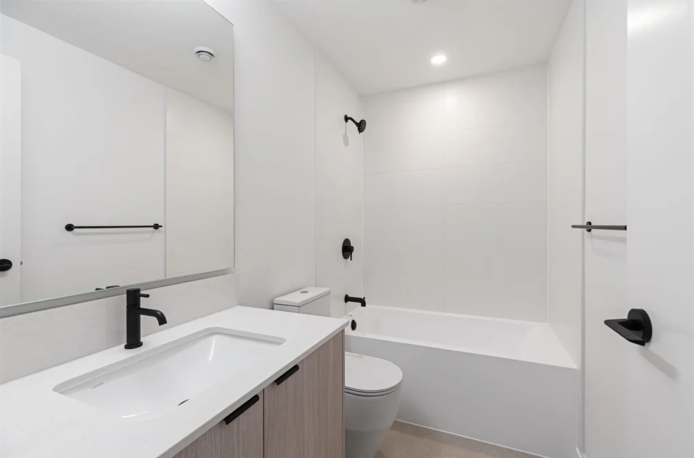 208 921 GRANT STREET, Coquitlam BC V3J 0S2, Coquitlam BC — Residential for Sale — Photo 10 of 16
