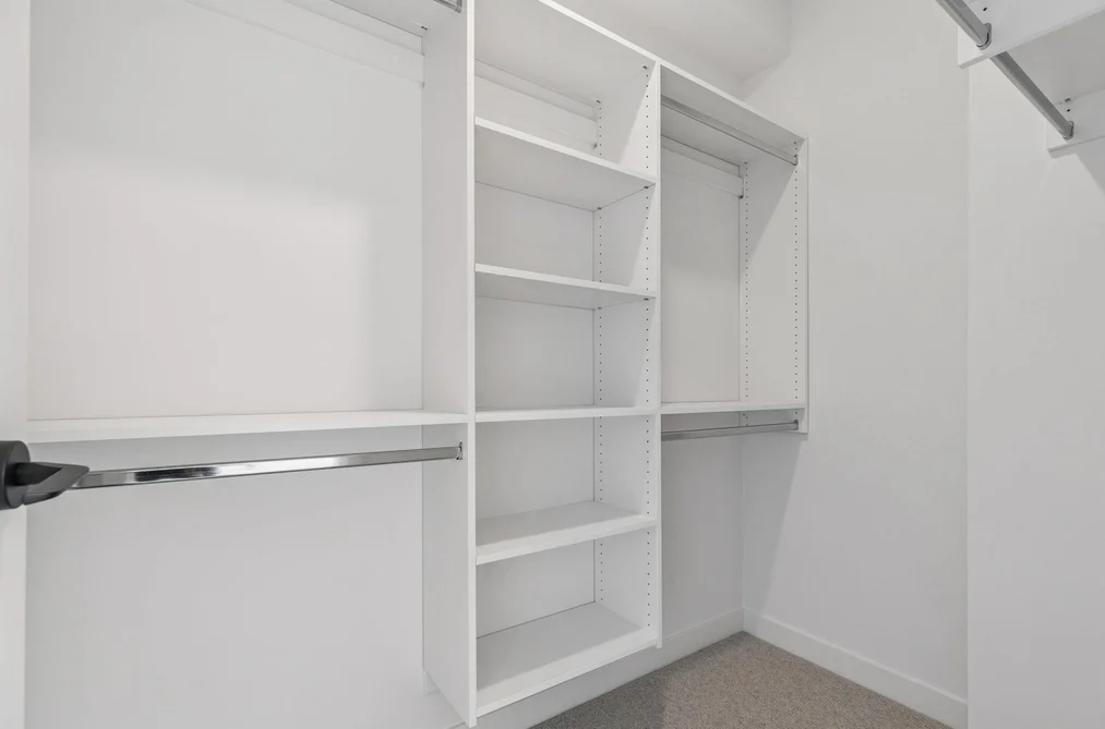 208 921 GRANT STREET, Coquitlam BC V3J 0S2, Coquitlam BC — Residential for Sale — Photo 5 of 16