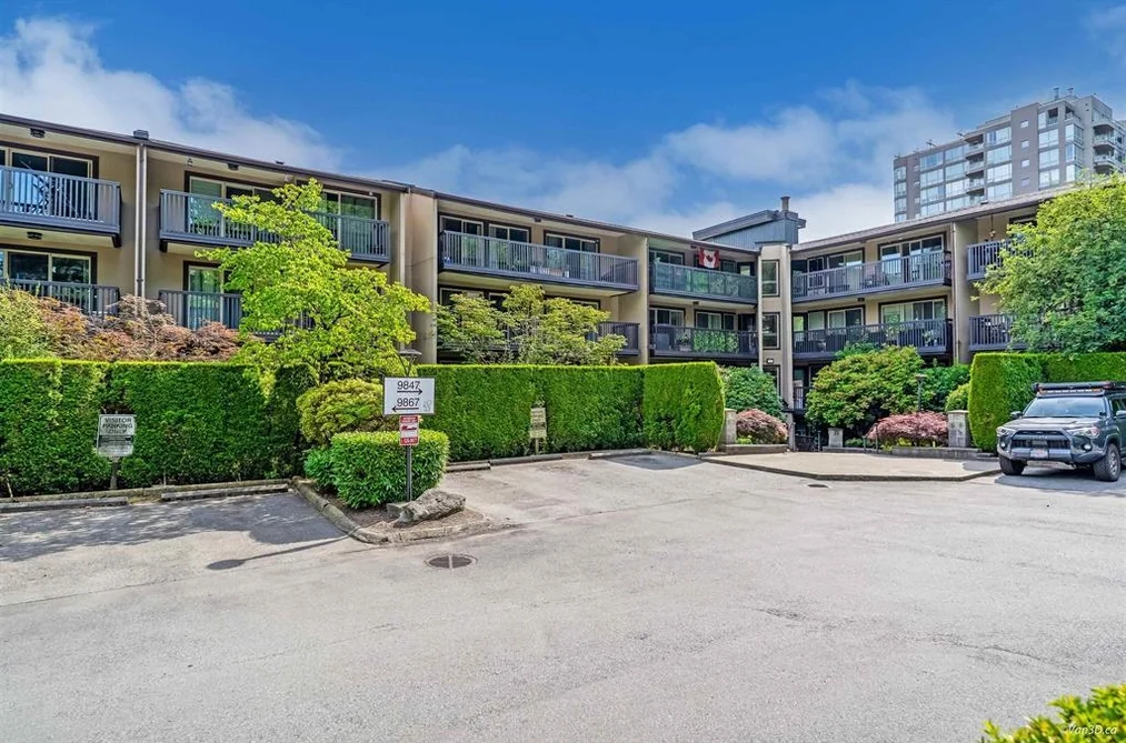 Condo for sale at 208 9847 Manchester Drive Burnaby British Columbia - MLS: R3057535