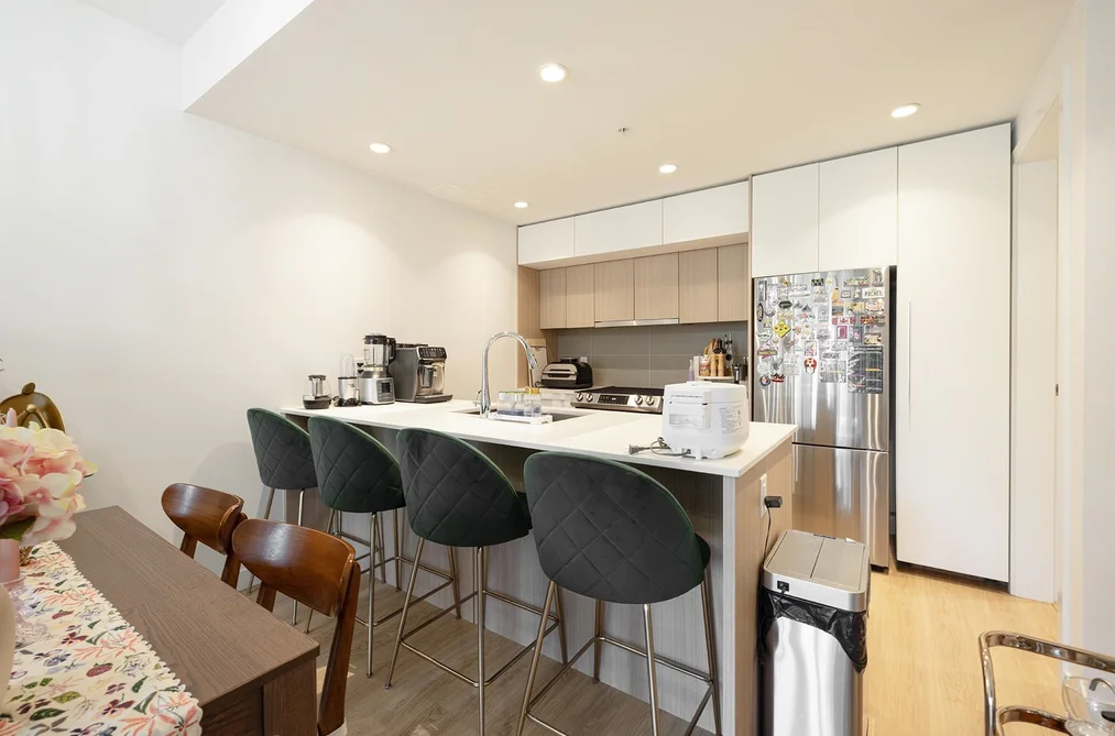 208 9888 UNIVERSITY CRESCENT, Burnaby BC V5A 0G4, Burnaby BC — Residential for Sale - Photo 5