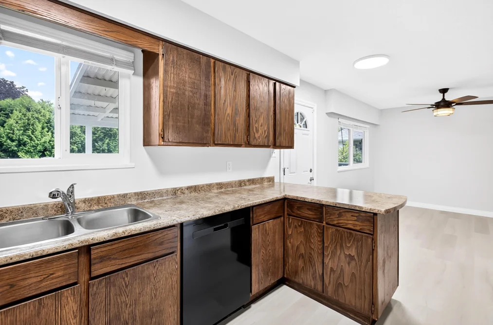 20800 CAMWOOD AVENUE, Maple Ridge, BC — Residential for Sale — Photo 16 of 40