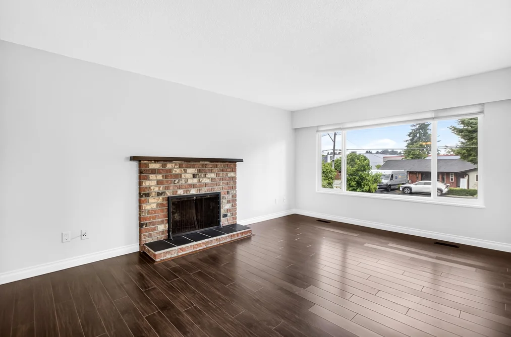 20800 CAMWOOD AVENUE, Maple Ridge, BC — Residential for Sale — Photo 5 of 40