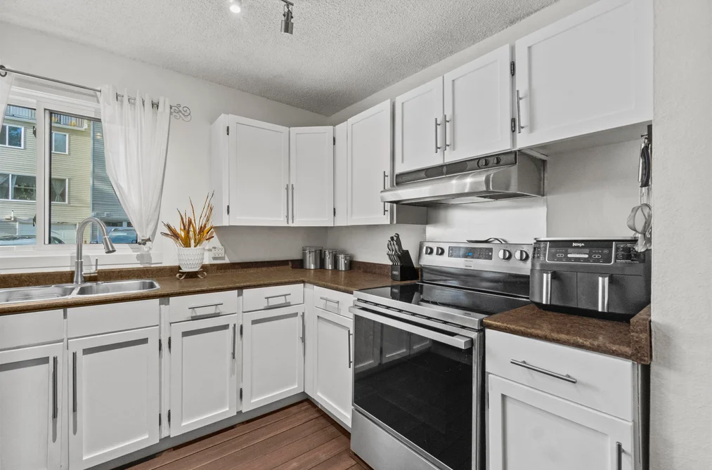 2082 SPRINGER AVENUE, Burnaby BC V5B 3M5, Burnaby BC — Residential for Sale - Photo 6