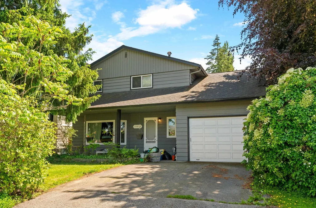 20820 51 AVENUE, Langley BC V3A 5C1, Langley BC — Residential for Sale - Photo 2