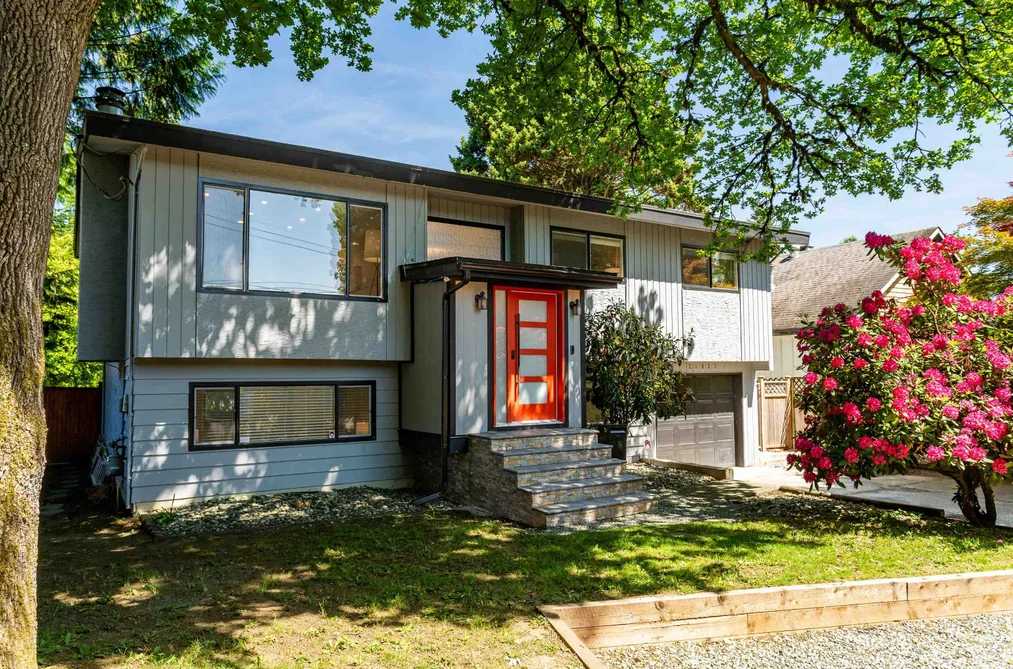House for sale at 20823 River Road Maple Ridge British Columbia - MLS: R3129330