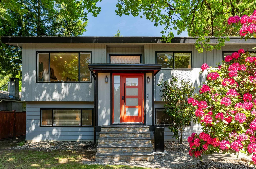 20823 RIVER ROAD, Maple Ridge BC V2X 1Z8, Maple Ridge BC — Residential for Sale - Photo 2
