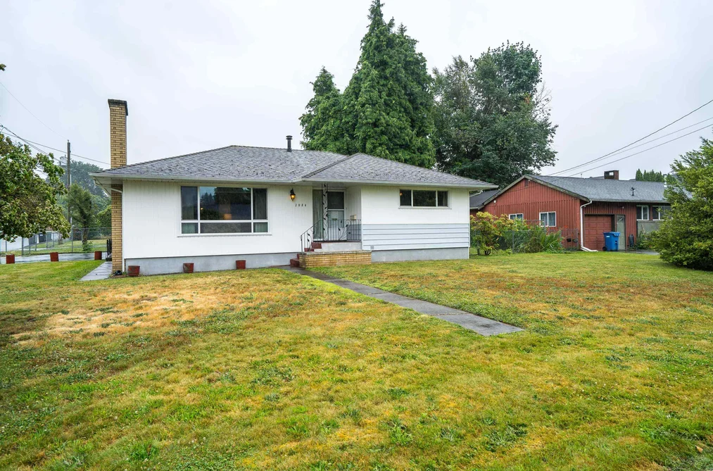 2084 HOLLYBERRY COURT, Abbotsford BC V2S 3X2, Abbotsford BC — Residential for Sale - Photo 2