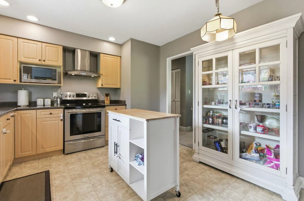 20844 45A AVENUE, Langley BC V3A 3G5, Langley BC — Residential for Sale — Photo 8 of 40