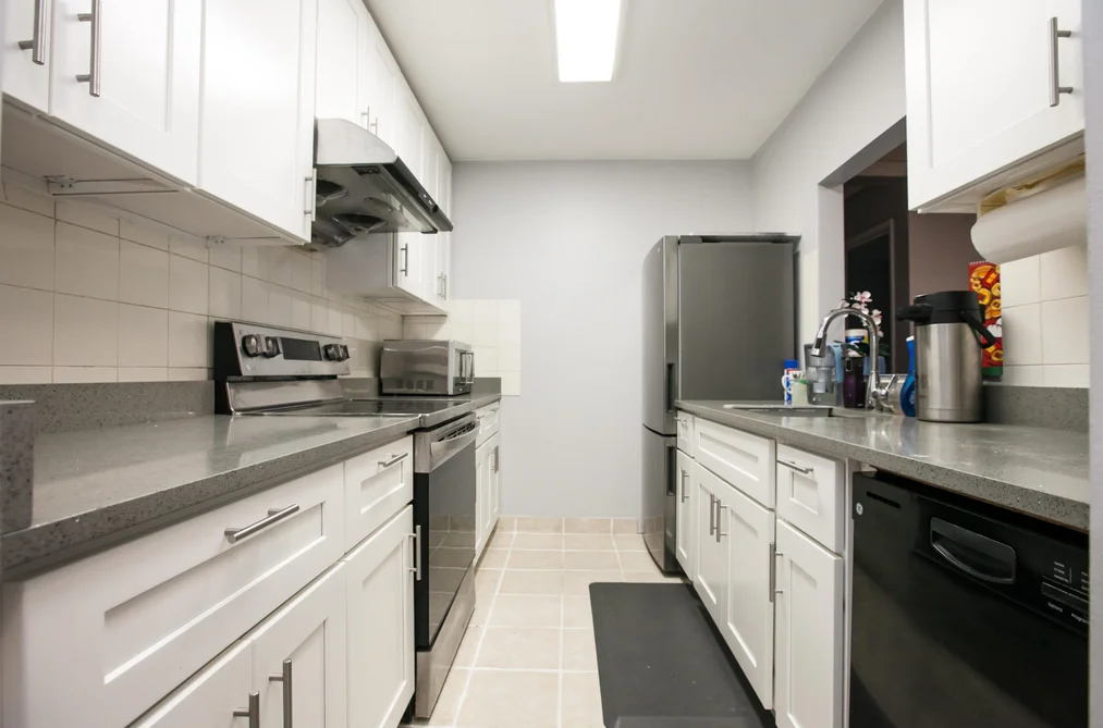 209 1050 HOWIE AVENUE, Coquitlam BC V3J 1T6, Coquitlam BC — Residential for Sale - Photo 5