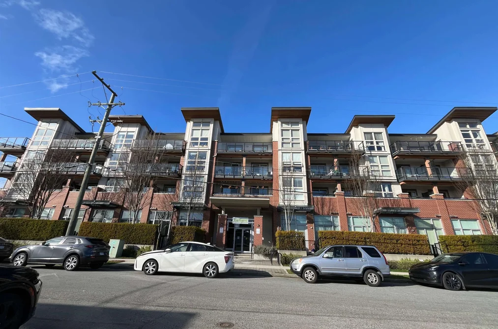 209 1182 W 16TH STREET, Vancouver BC V7P 0B3, Vancouver BC — Residential for Sale - Photo 2