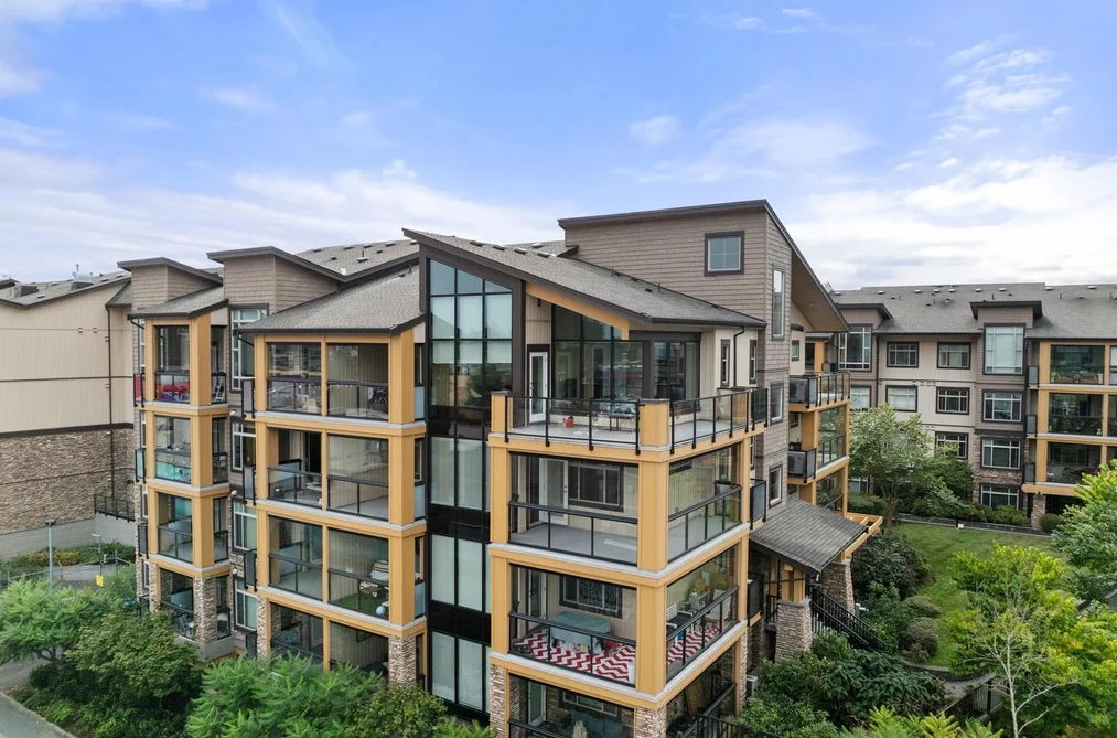 Condo for sale at 209 12655 190a Street Pitt Meadows British Columbia - MLS: R3132587