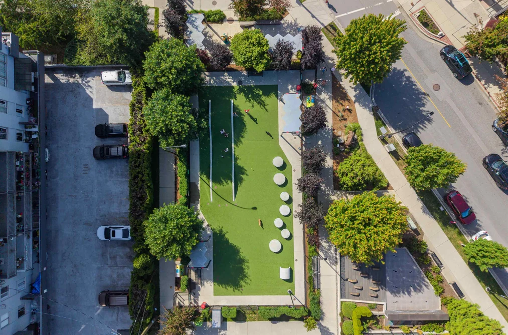 209 128 E 8TH STREET, North Vancouver BC V7L 0H2, North Vancouver BC — Residential for Sale — Photo 33 of 35