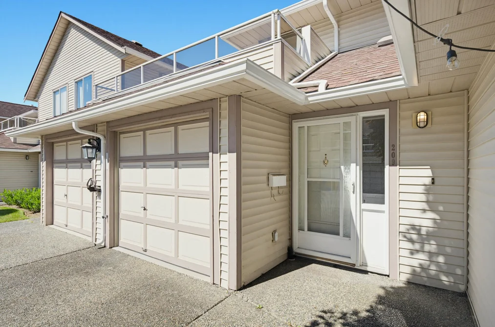 209 13725 72A AVENUE, Surrey BC V3W 0S4, Surrey BC — Residential for Sale - Photo 2