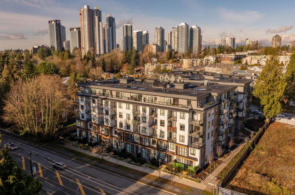 Condo for sale at 209 13969 96 Avenue Surrey British Columbia - MLS: R3104382