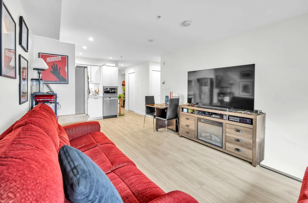 209 1519 CROWN STREET, North Vancouver BC V7J 1G6, North Vancouver BC — Residential for Sale - Photo 6