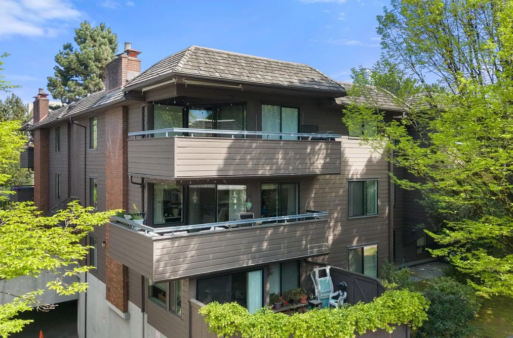 Condo for sale at 209 1720 W 12th Avenue Vancouver British Columbia - MLS: R3116220