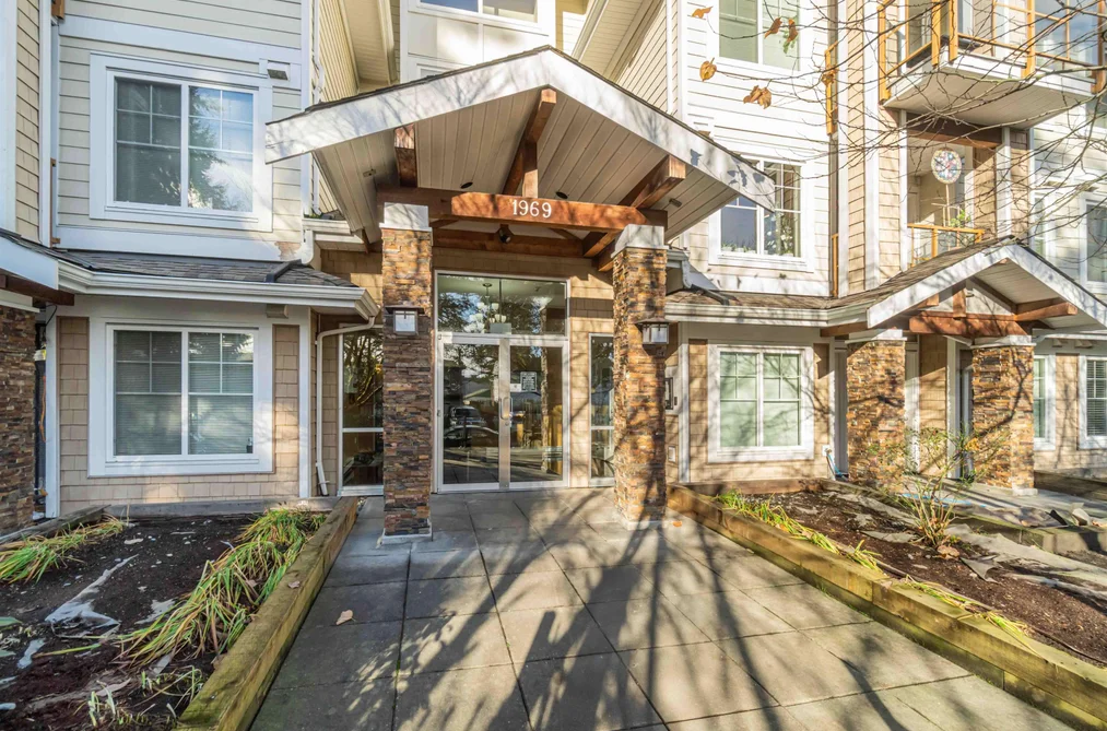 209 1969 WESTMINSTER AVENUE, Port Coquitlam BC V3B 1E7, Port Coquitlam BC — Residential for Sale - Photo 2