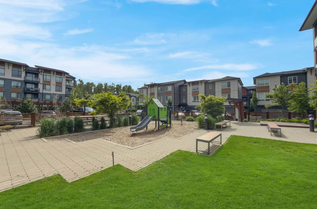 209 19935 75A AVENUE, Langley BC V2Y 4L6, Langley BC — Residential for Sale - Photo 3