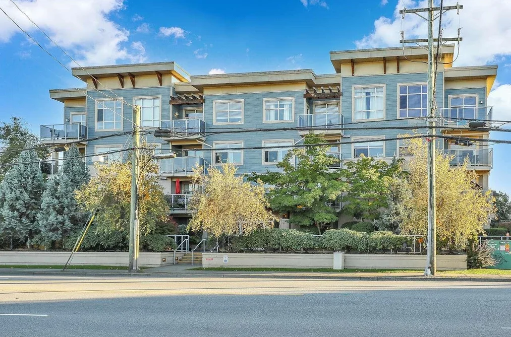 Condo for sale at 209 19936 56 Avenue Langley British Columbia - MLS: R3114759