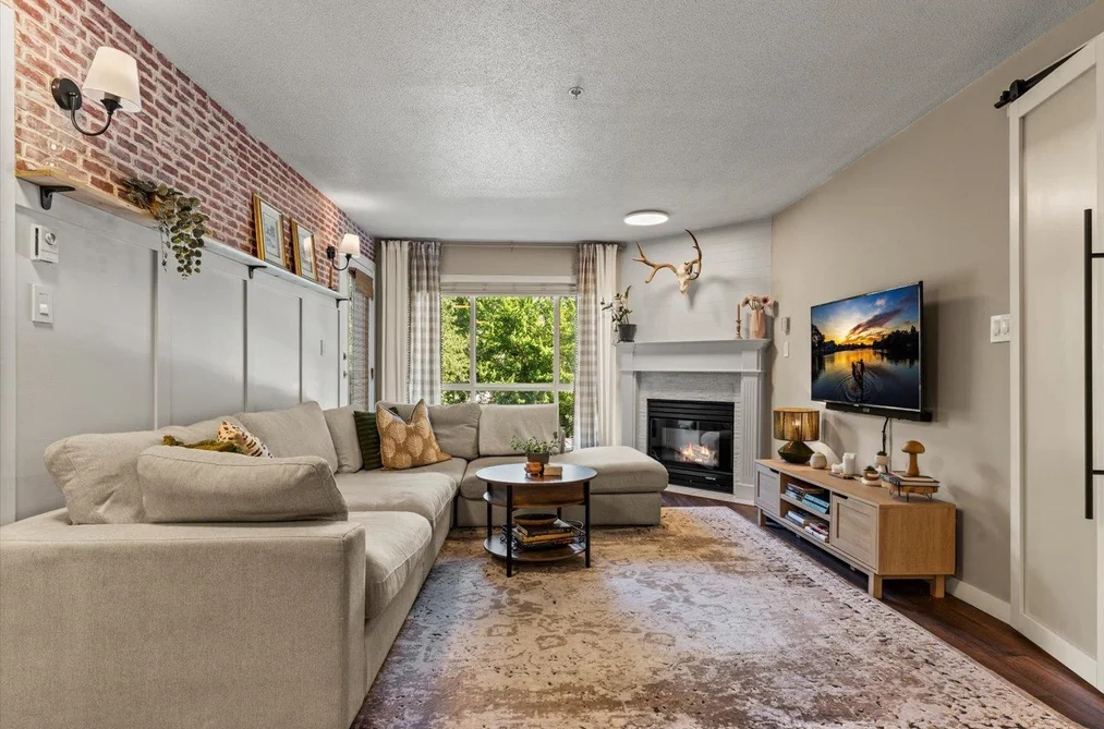 209 20200 54A AVENUE, Langley BC V3A 3W7, Langley BC — Residential for Sale — Photo 15 of 33