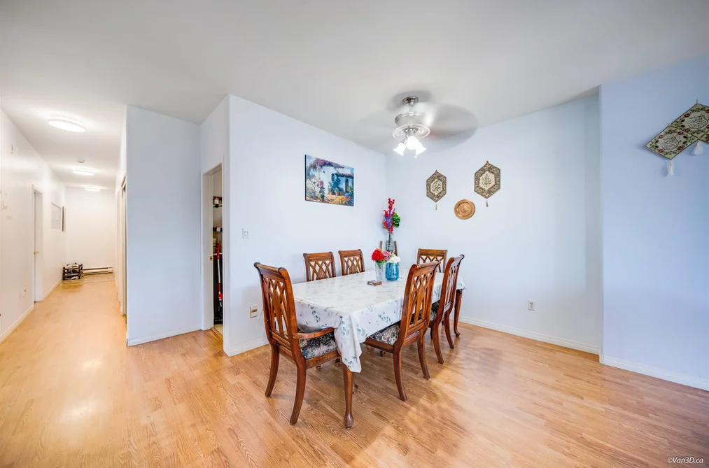 209 20680 56 AVENUE, Langley BC V3A 3Z1, Langley BC — Residential for Sale - Photo 4