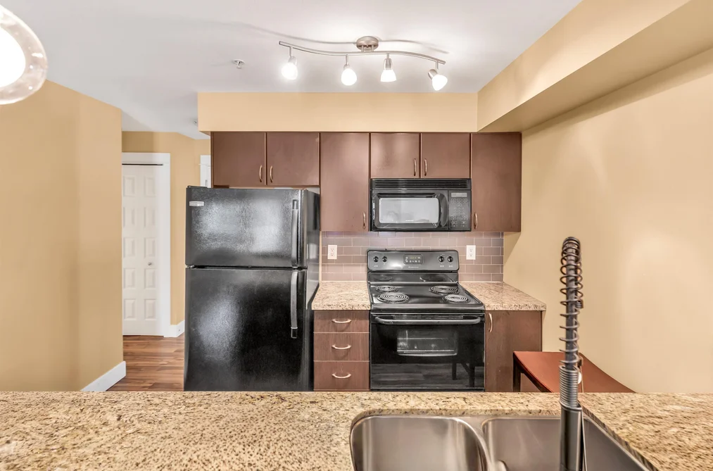 209 2515 PARK DRIVE, Abbotsford BC V2S 0B2, Abbotsford BC — Residential for Sale - Photo 3