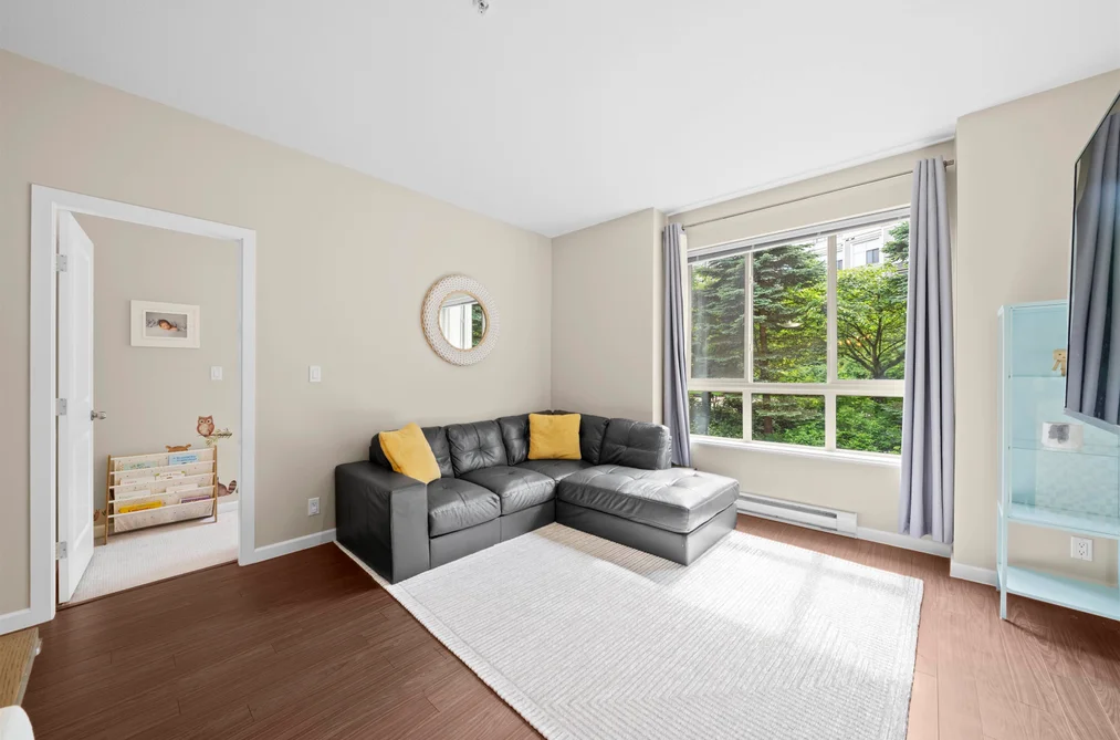209 270 FRANCIS WAY, New Westminster BC V3L 0C3, New Westminster BC — Residential for Sale - Photo 4