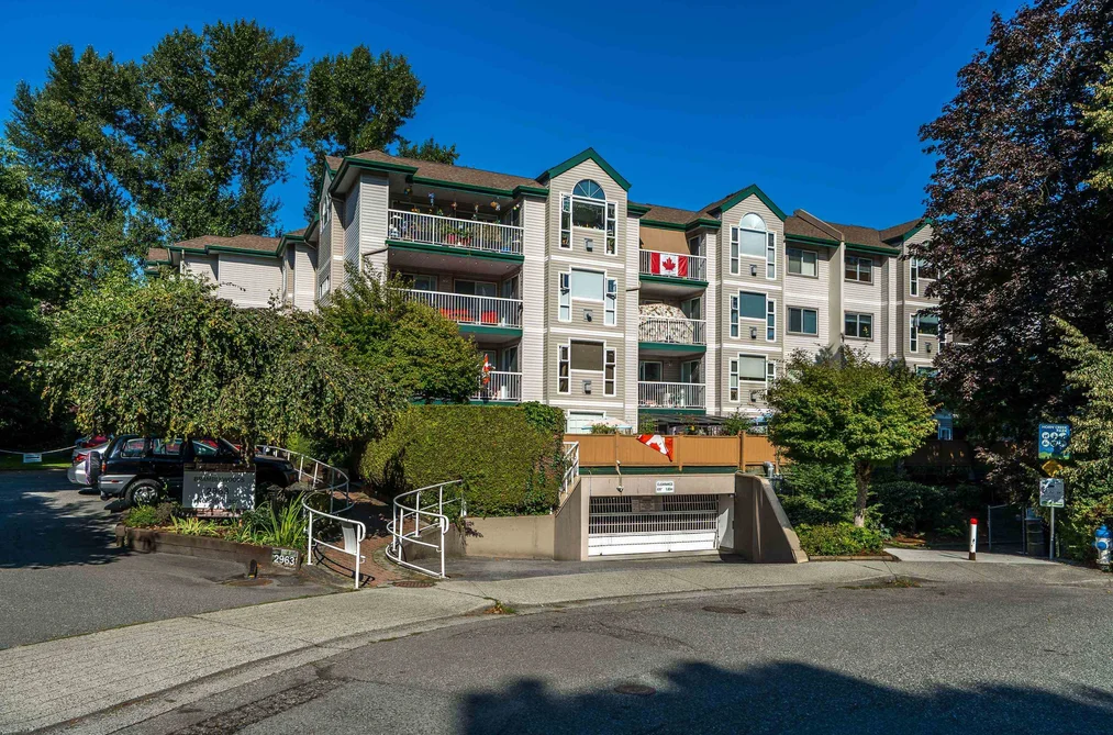 Condo for sale at 209 2963 Nelson Place Abbotsford British Columbia - MLS: R3154838