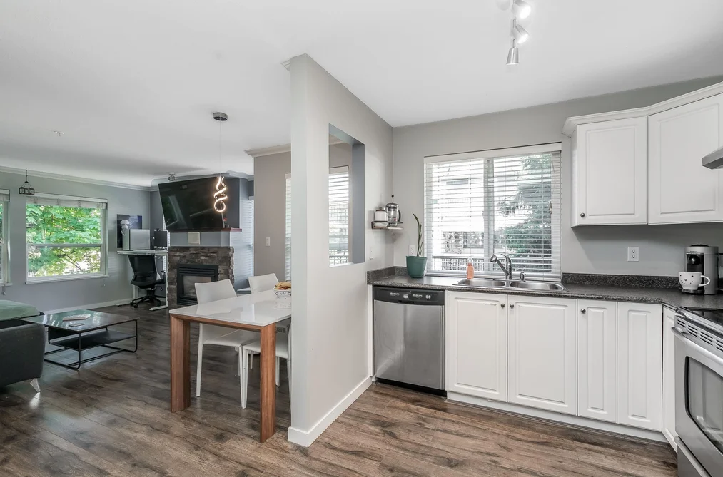 209 33480 GEORGE FERGUSON WAY, Abbotsford BC V2S 2L8, Abbotsford BC — Residential for Sale - Photo 7