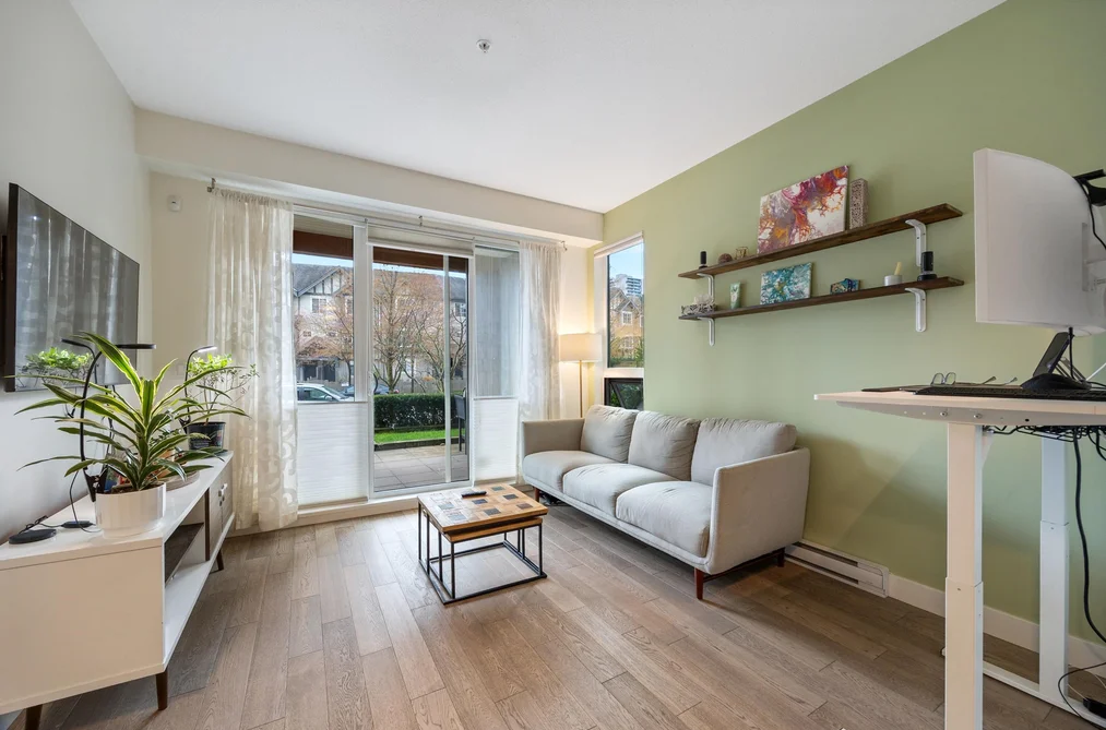 209 3399 NOEL DRIVE, Burnaby BC V3J 0G8, Burnaby BC — Residential for Sale - Photo 2