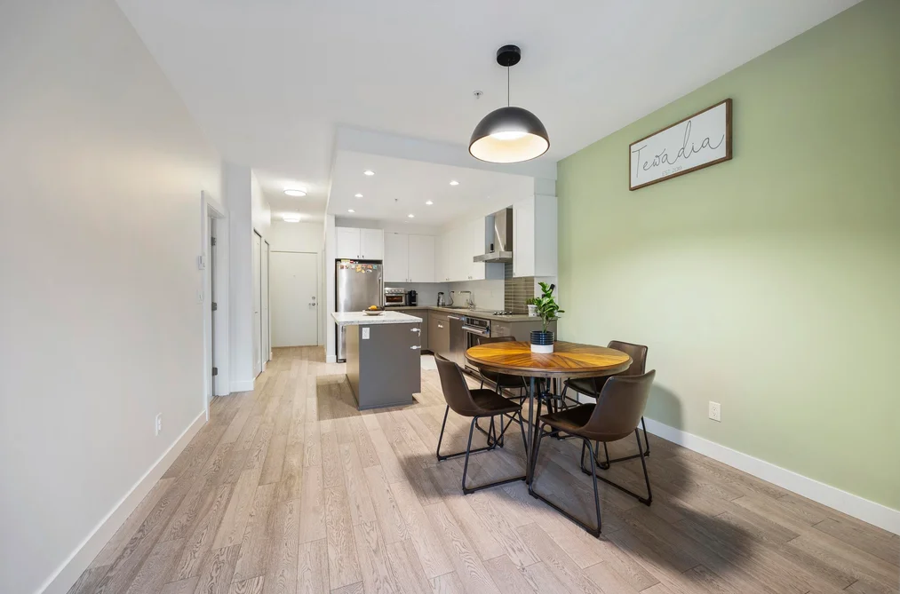 209 3399 NOEL DRIVE, Burnaby BC V3J 0G8, Burnaby BC — Residential for Sale - Photo 4