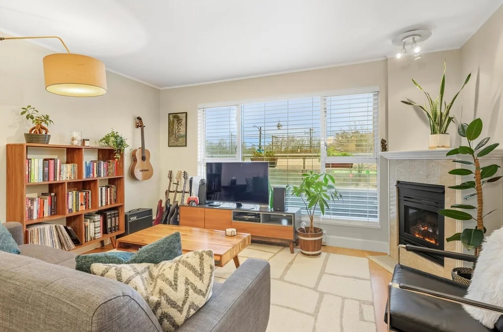 Condo for sale at 209 3480 Main Street Vancouver British Columbia - MLS: R3086758