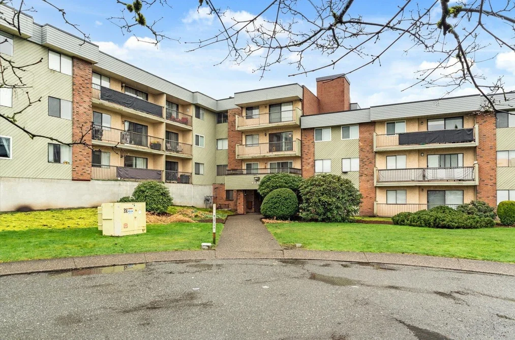 Condo for sale at 209 45598 Mcintosh Drive Chilliwack British Columbia - MLS: R3101270