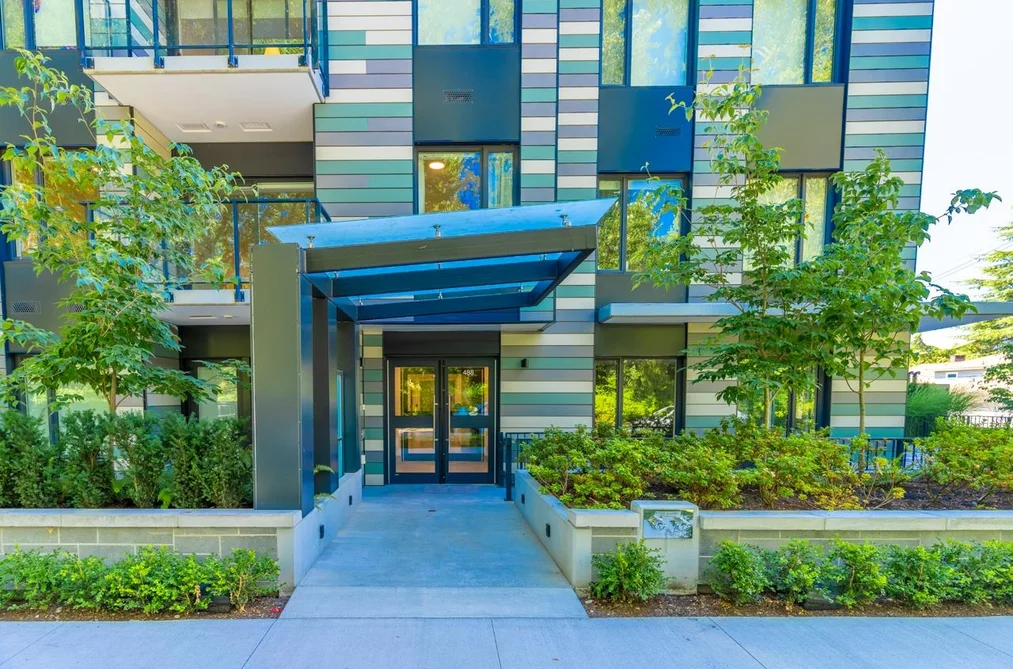 Condo for sale at 209 488 W 58th Avenue Vancouver British Columbia - MLS: R3103621