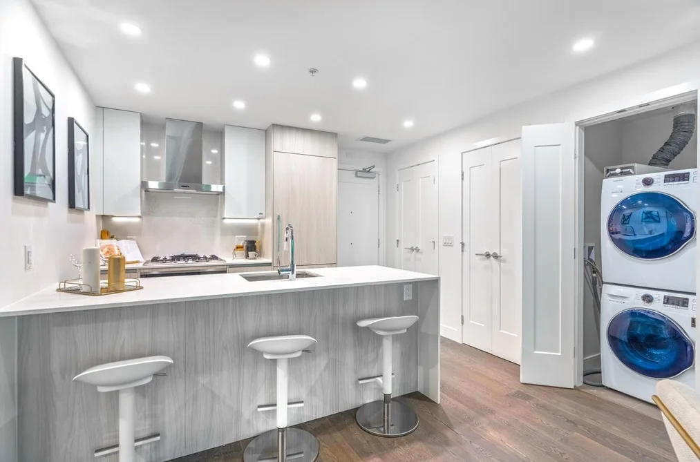 209 488 W 58TH AVENUE, Vancouver BC V5X 1V5, Vancouver BC — Residential for Sale - Photo 6