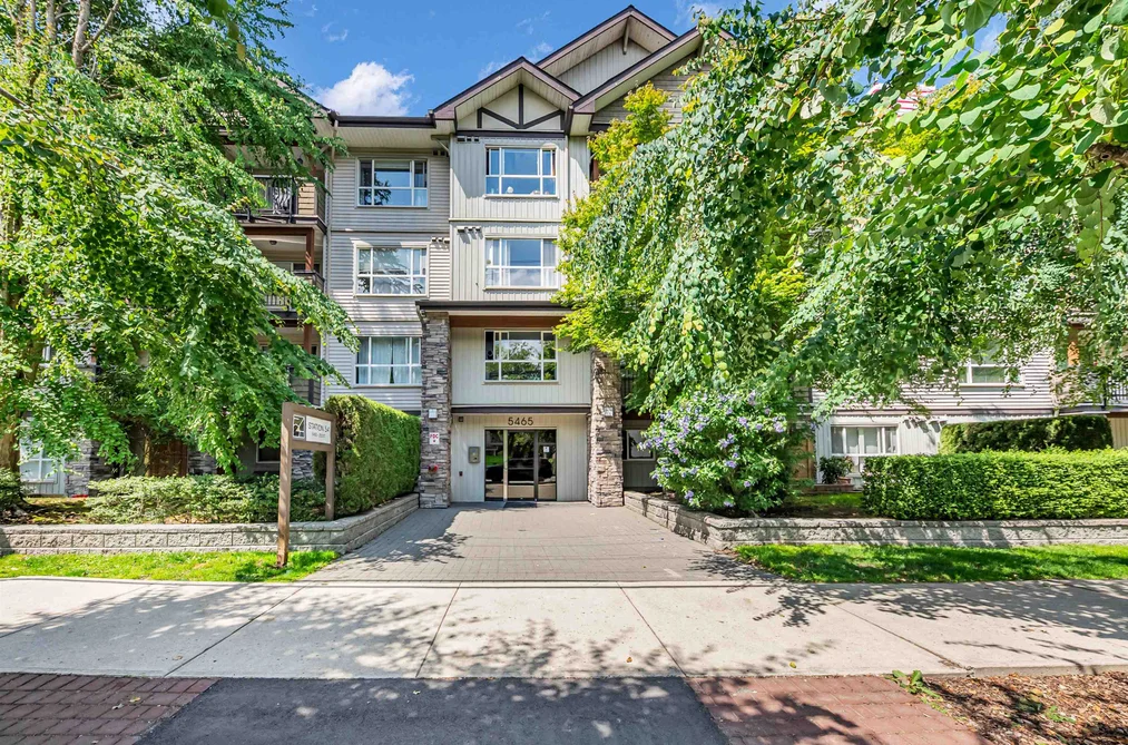 Condo for sale at 209 5465 203 Street Langley British Columbia - MLS: R3145795