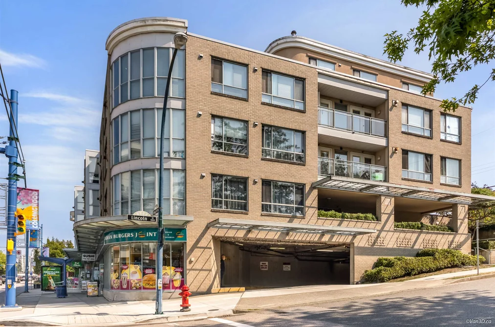 Condo for sale at 209 5818 Lincoln Street Vancouver British Columbia - MLS: R3156755