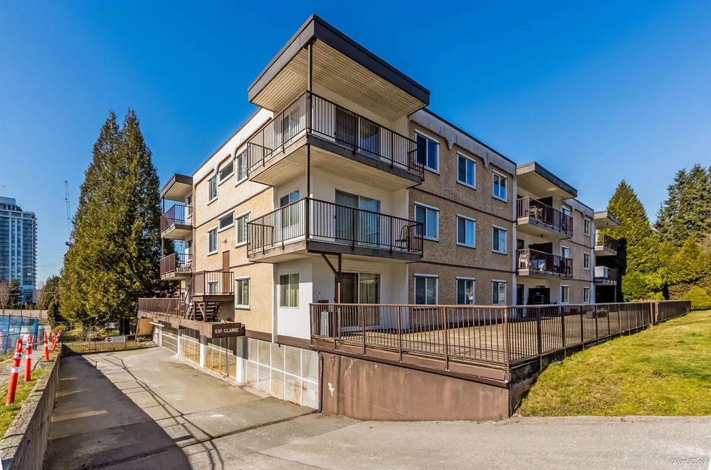 Condo for sale at 209 630 Clarke Road Coquitlam British Columbia - MLS: R3124041