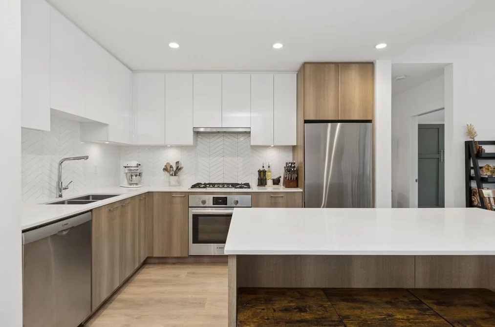 209 715 W 15TH STREET, North Vancouver BC V7M 1T2, North Vancouver BC — Residential for Sale — Photo 16 of 40