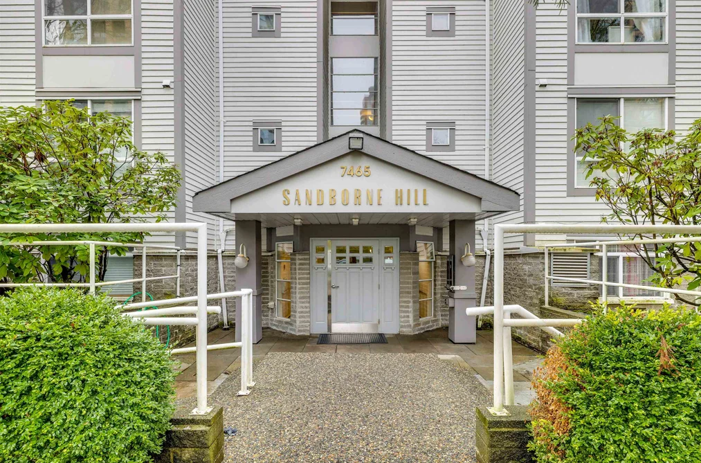 209 7465 SANDBORNE AVENUE, Burnaby BC V3N 4W7, Burnaby BC — Residential for Sale - Photo 2