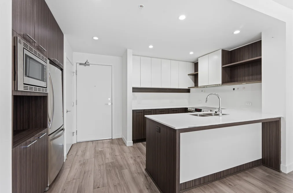 209 9250 UNIVERSITY HIGH STREET, Burnaby BC V5A 0B3, Burnaby BC — Residential for Sale - Photo 3