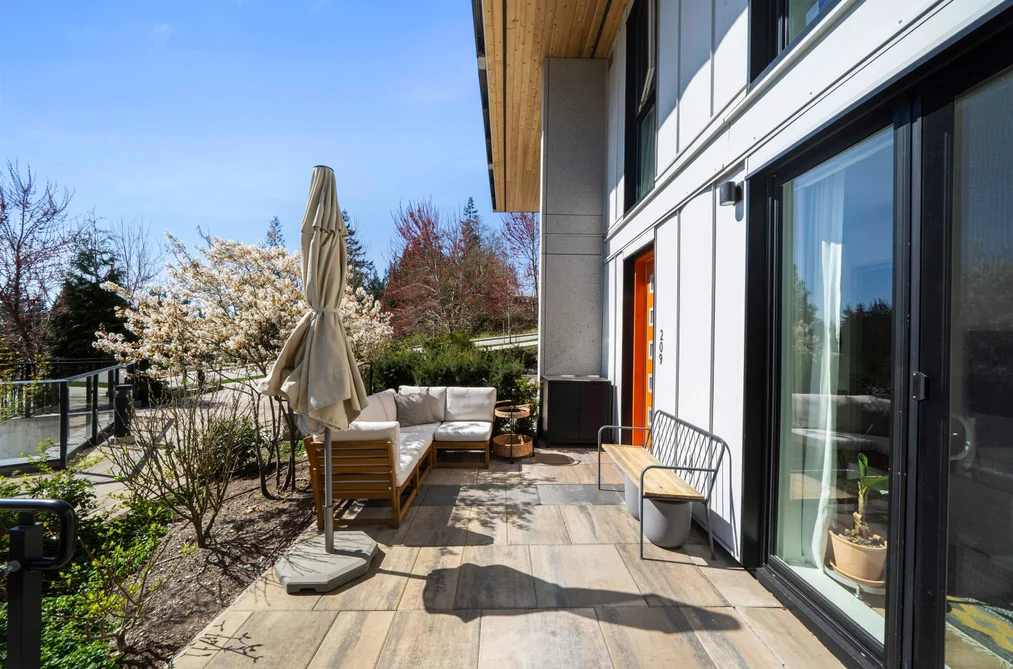 209 9888 UNIVERSITY CRESCENT, Burnaby BC V5A 0G4, Burnaby BC — Residential for Sale - Photo 4