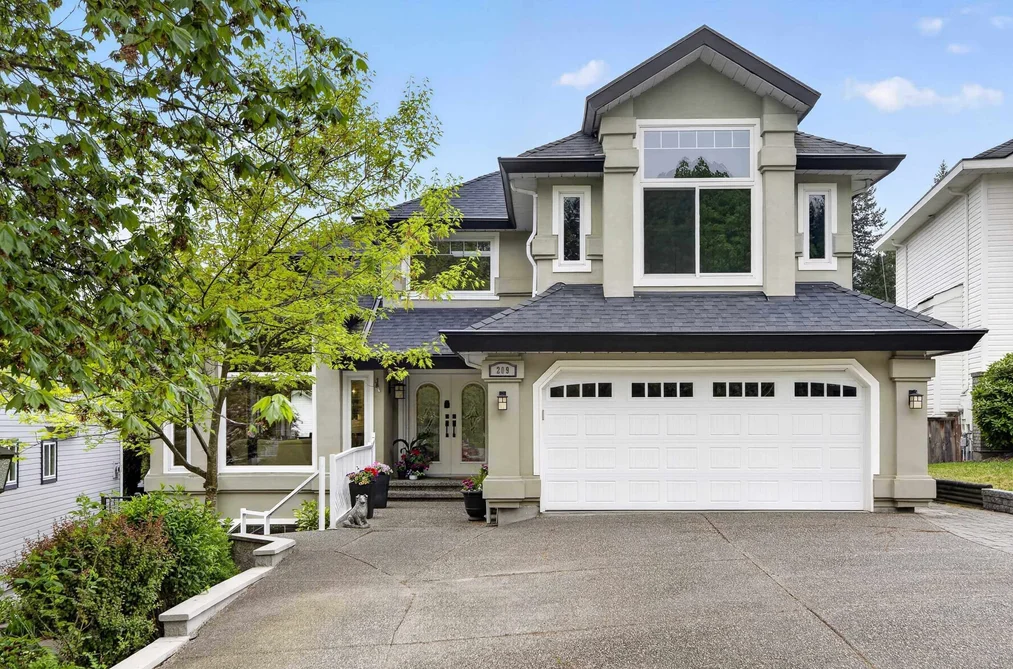 209 RAVINE DRIVE, Port Moody BC V3H 4W7, Port Moody BC — Residential for Sale - Photo 2
